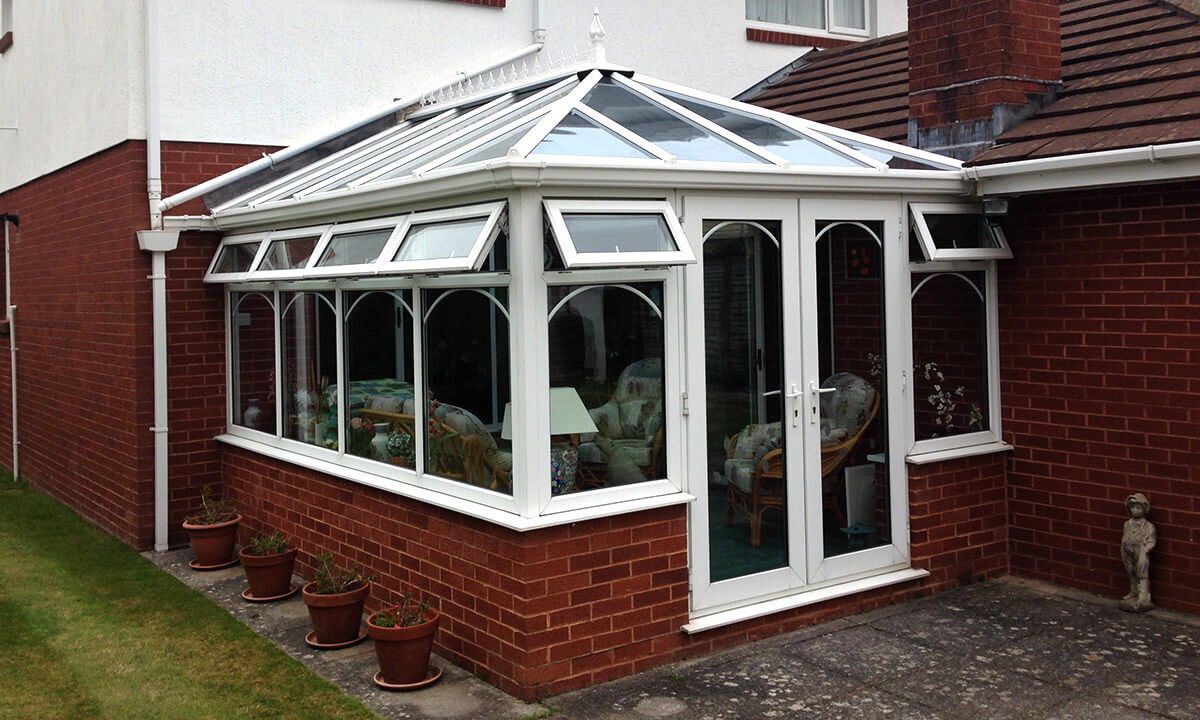 White uPVC edwardian conservatory